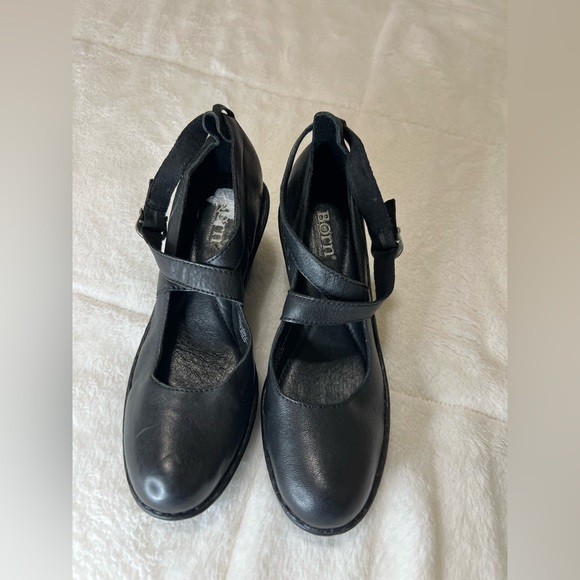 Born Black Wedge Heels Leather Cross Ankle Strap Ladies Shoes 7.5 - Picture 10 of 10